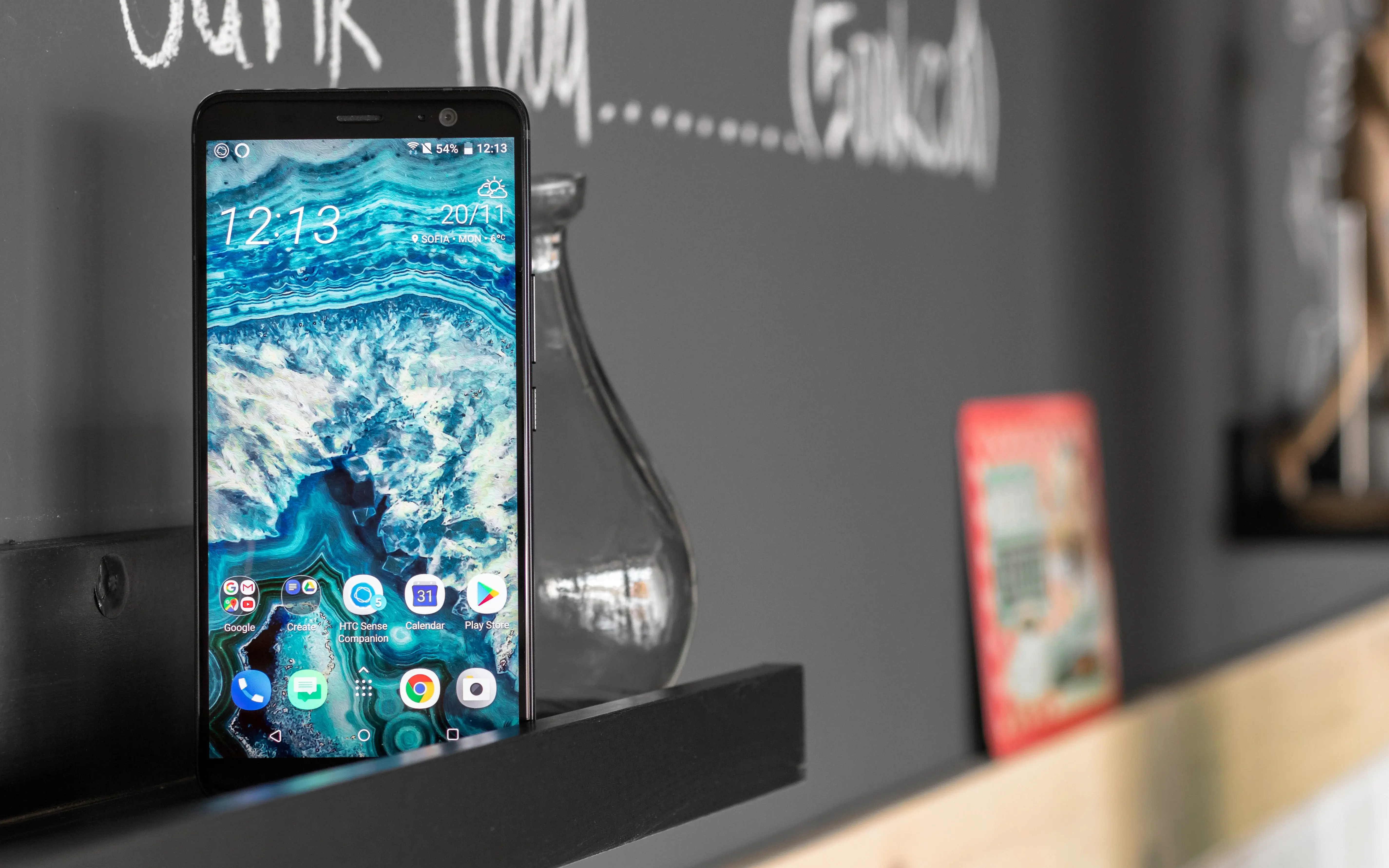 HTC U11+, 마침내 Android 9.0 파이 업데이트 제공