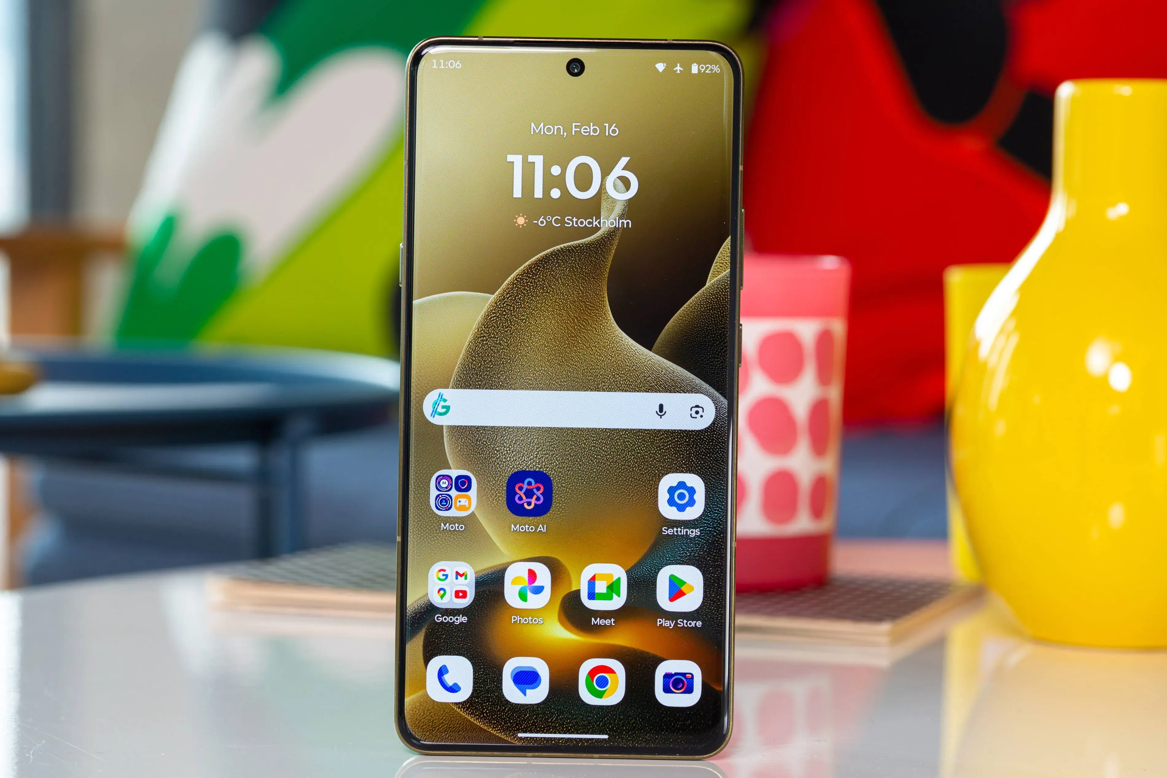 Motorola Signature が Android 17 アップデートを取得