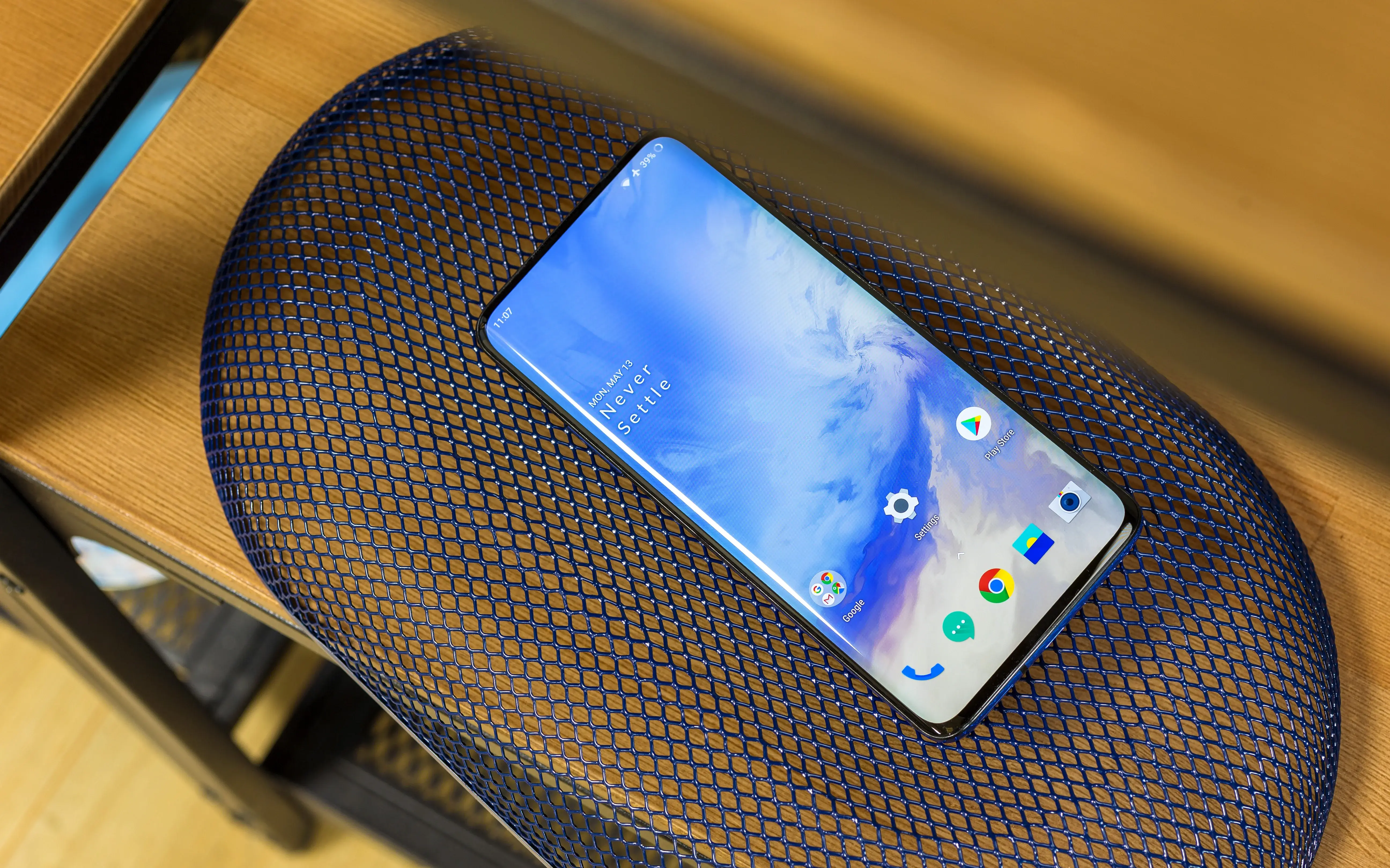 OnePlus 7 Pro, OxygenOS 9.5.9 업데이트 출시: 더욱 부드러운 성능과 향상된 카메라