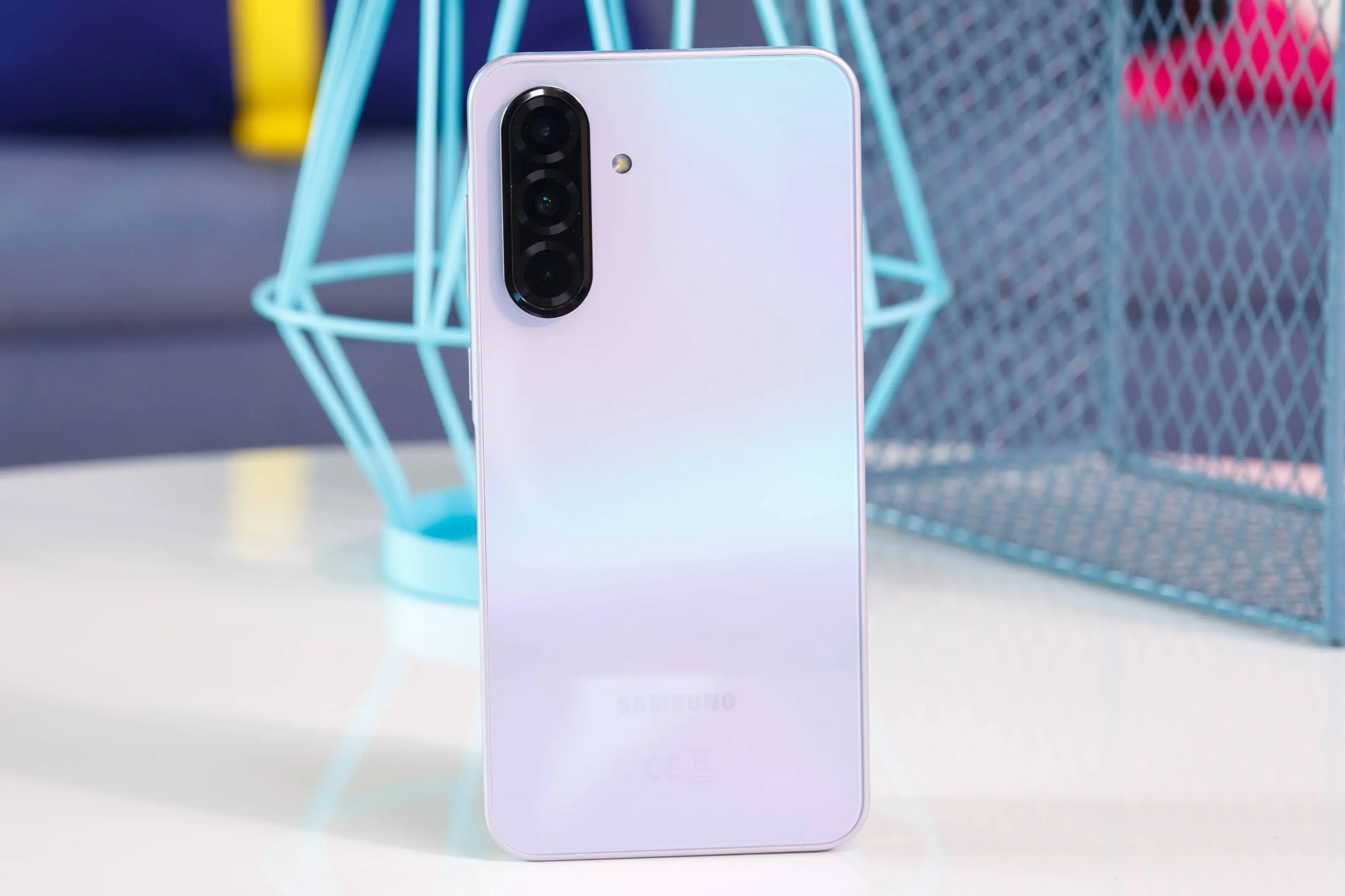 Le Samsung Galaxy A36 obtient la mise à jour One UI 9 en Europe