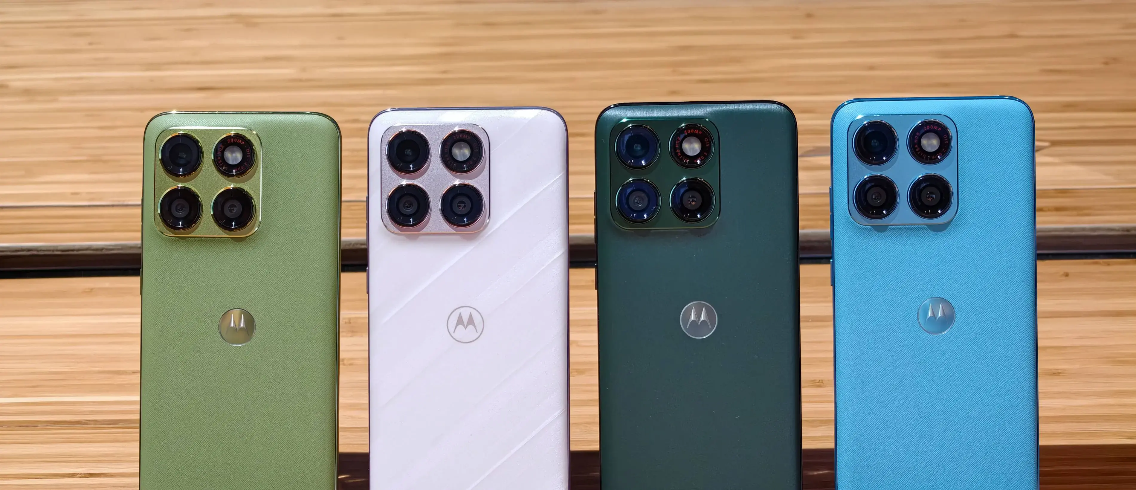 第一眼：摩托罗拉 Edge 70 Plus、Crystals Razr 70 和 Watch Ultra