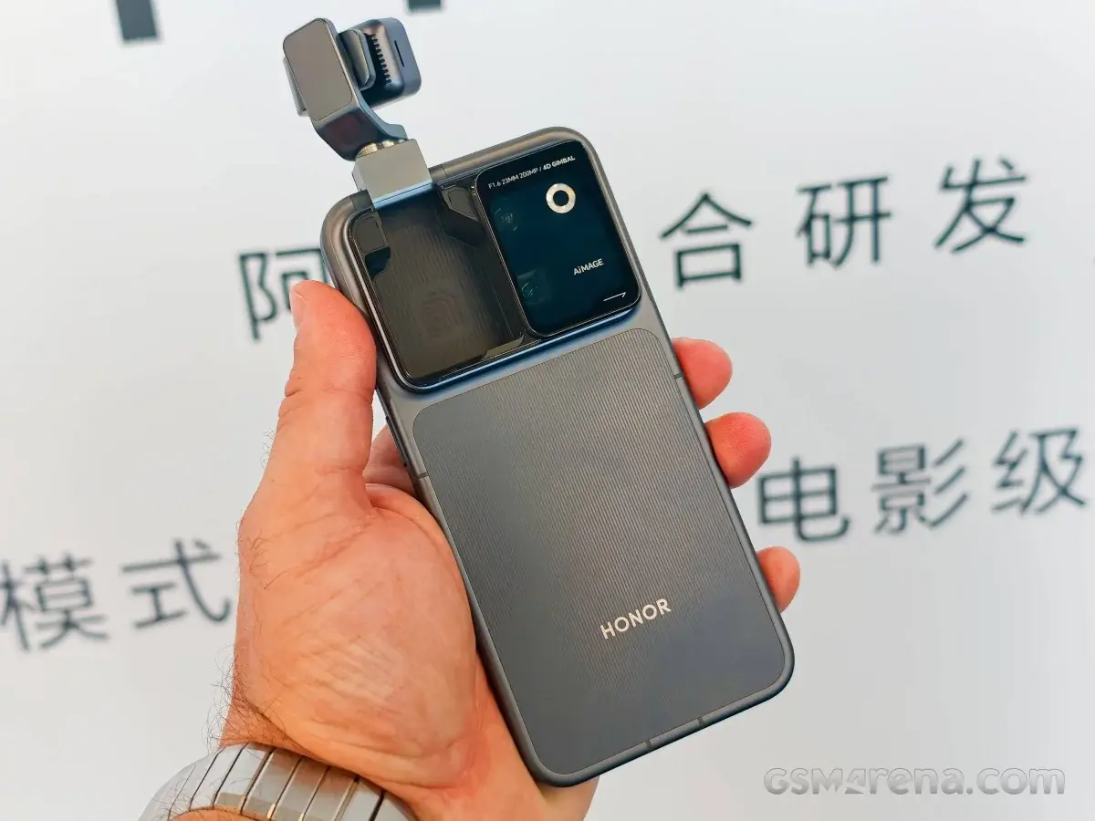 Honor Robot Phone のジンバル カメラを壊した場合の賠償額は次のとおりです。 Honor Robot Phone のジンバル カメラを壊した場合の賠償額は次のとおりです。