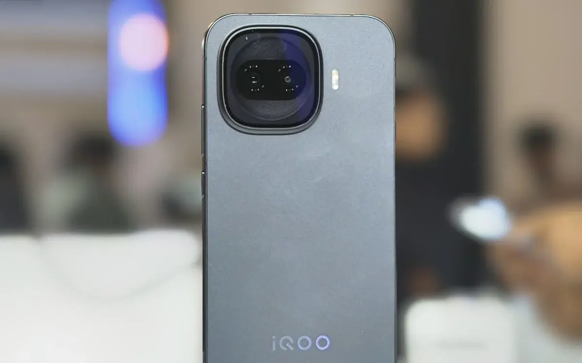 लॉन्च से पहले iQOO16R को पहला सर्टिफिकेशन मिला