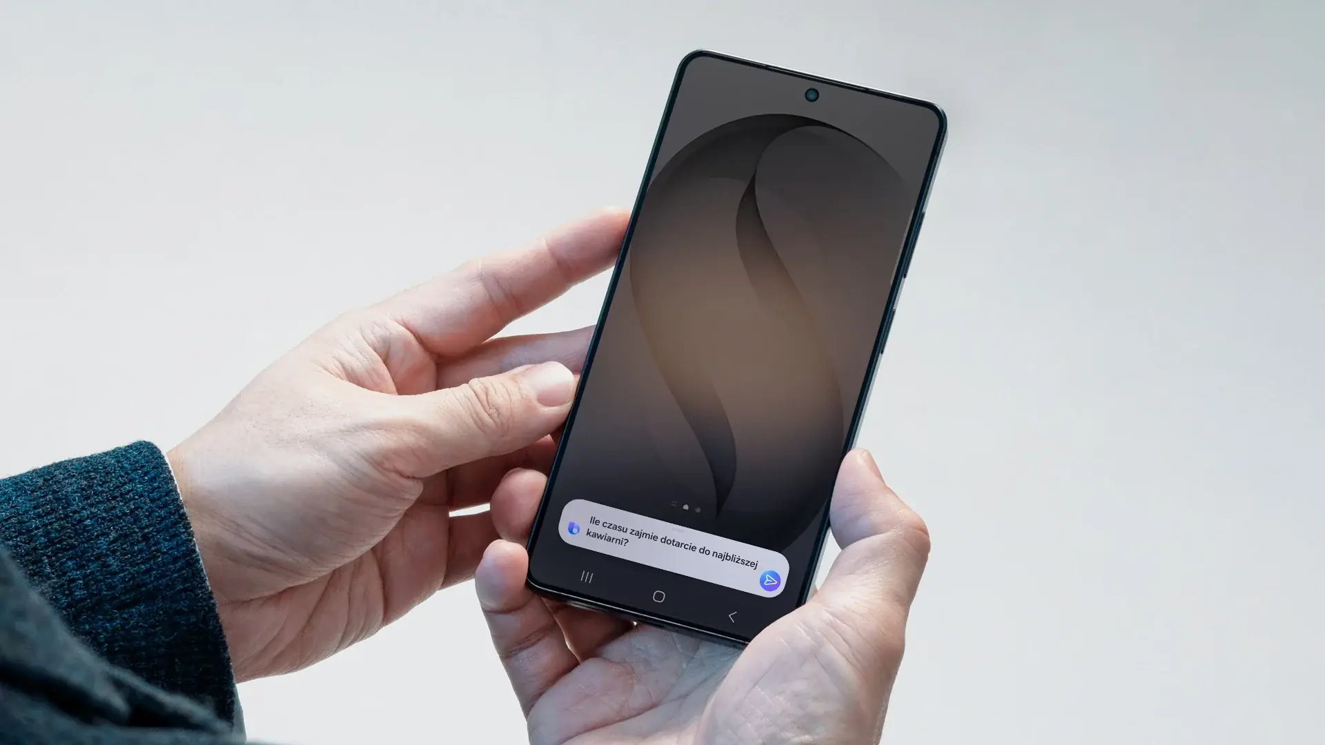 تقوم Samsung بتوسيع Galaxy AI و Bixby بدعم لغة جديدة