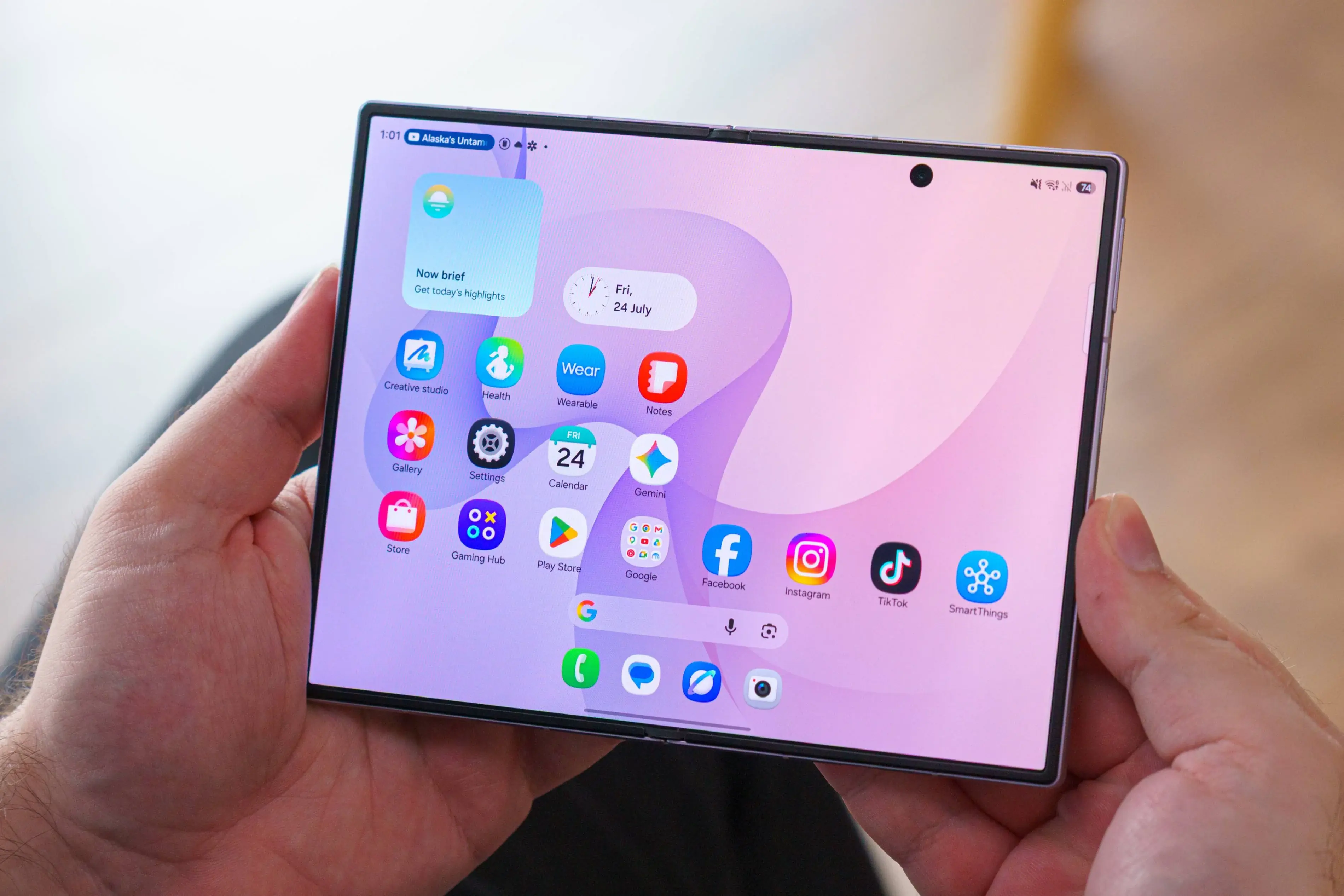 Samsung Galaxy Z Fold9 سيعيد إحياء الميزة التي فقدها منذ فترة طويلة ويفتقر إليها منافس iPhone Duo