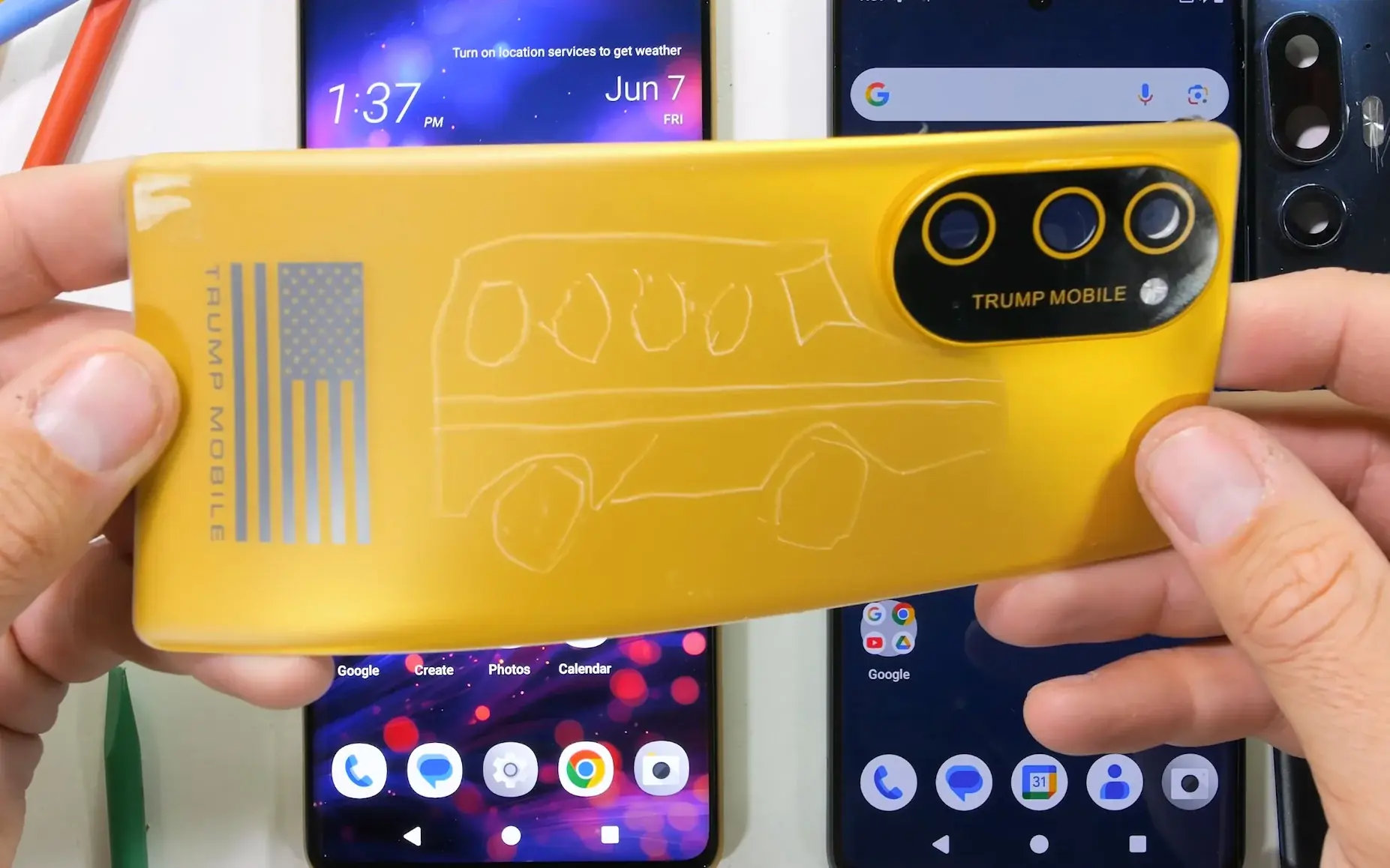 El vídeo sobre el desmontaje del teléfono Trump Mobile T1 demuestra lo que todos sospechábamos