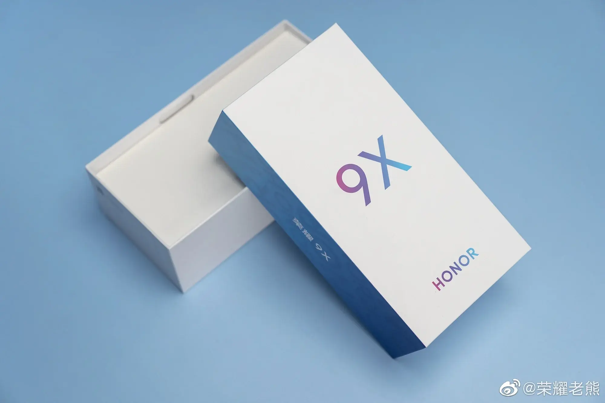 Honor 9X 소매 상자