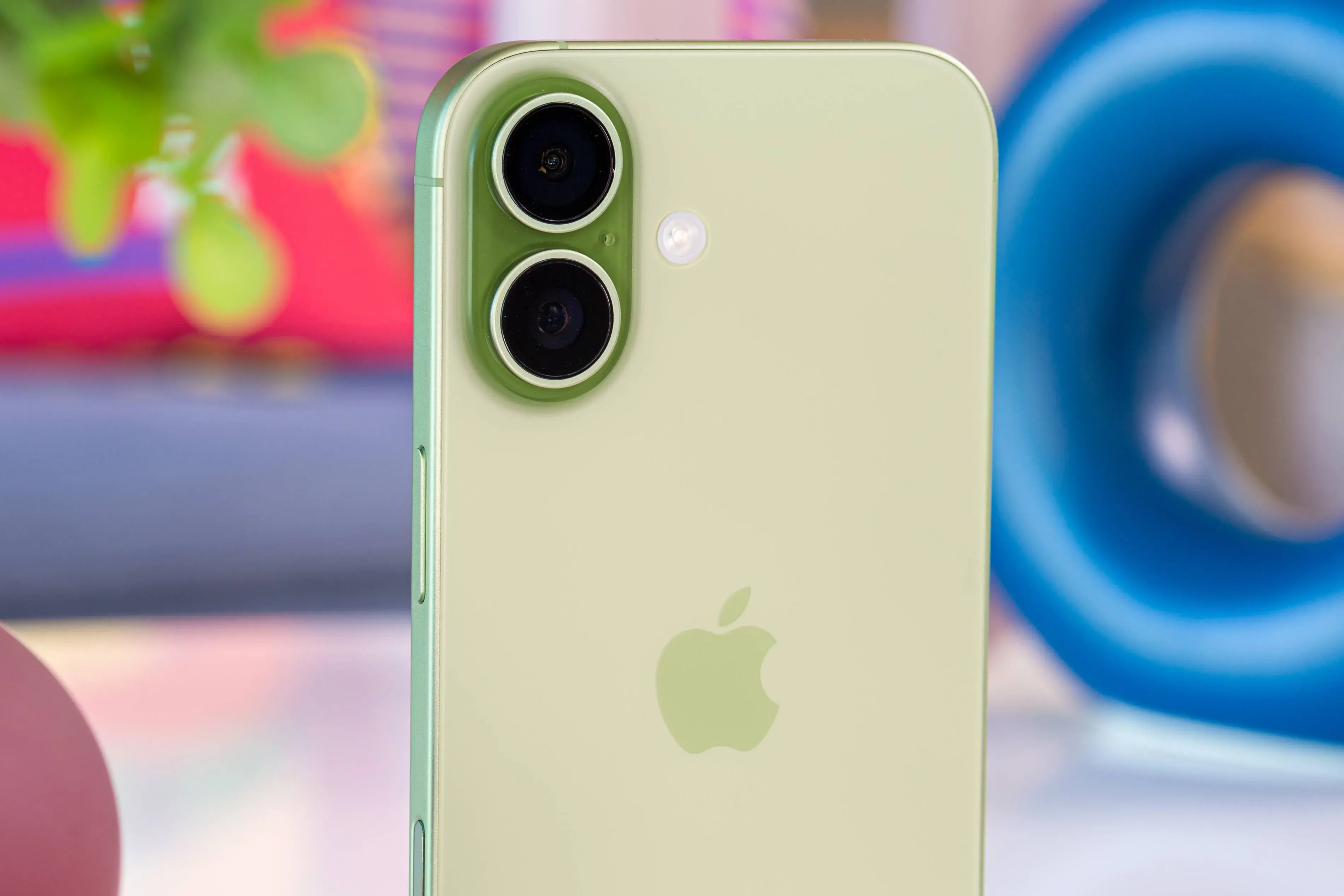iPhone 18에 주요 RAM 업그레이드가 포함될 것이라는 소문