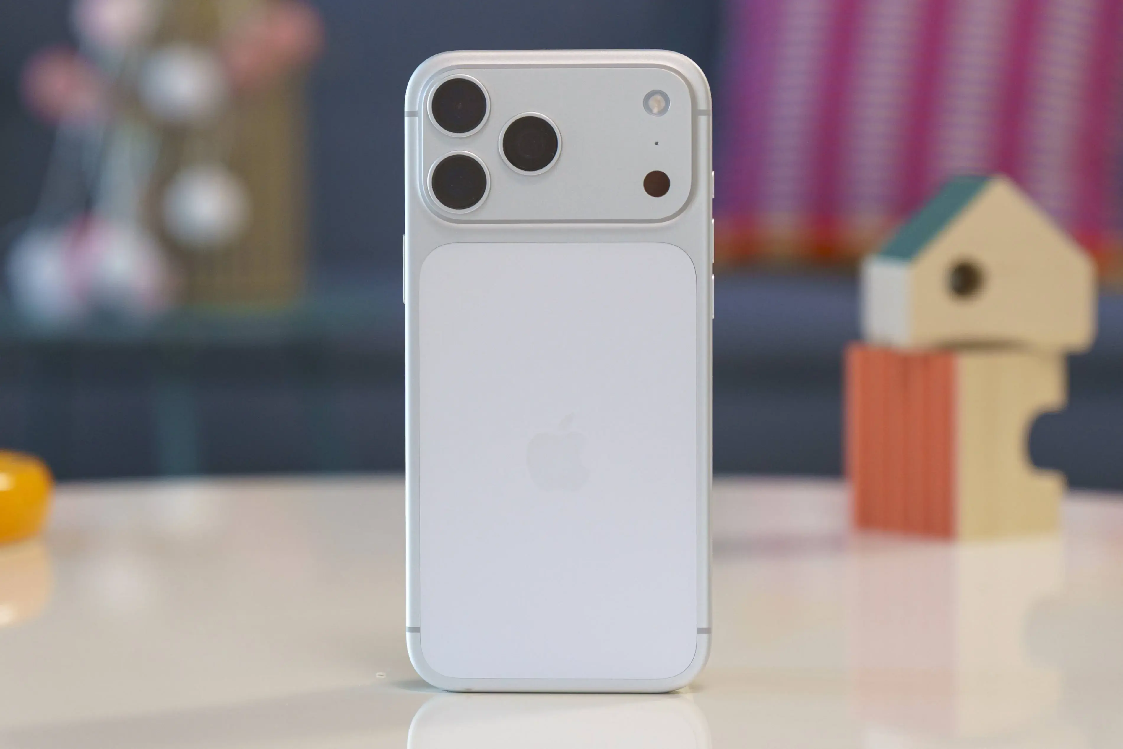 유출: iPhone18ProMax의 정확한 배터리 용량 공개