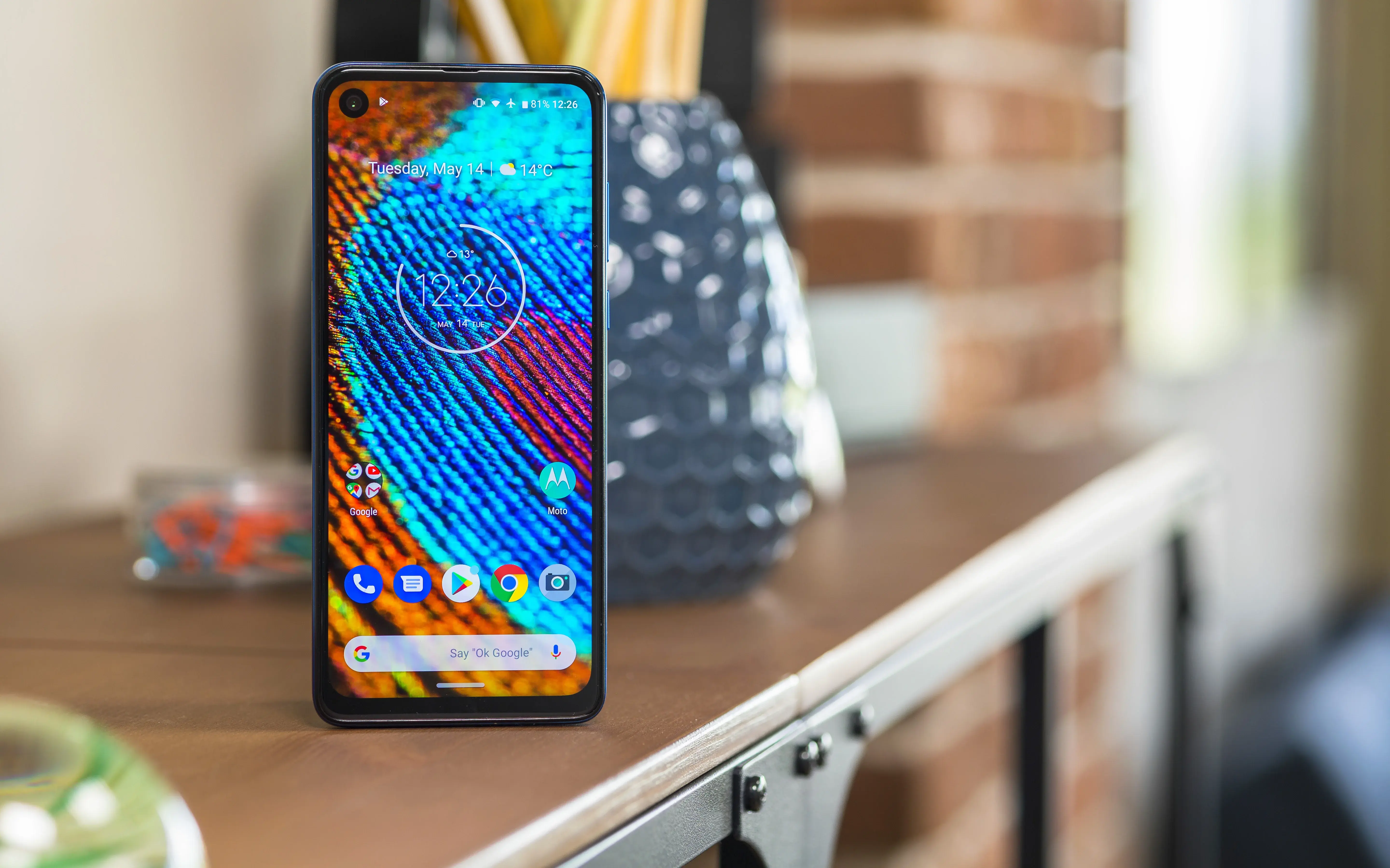 유출된 프로모션 비디오에서 Motorola P50 공개(중국을 위한 하나의 비전)