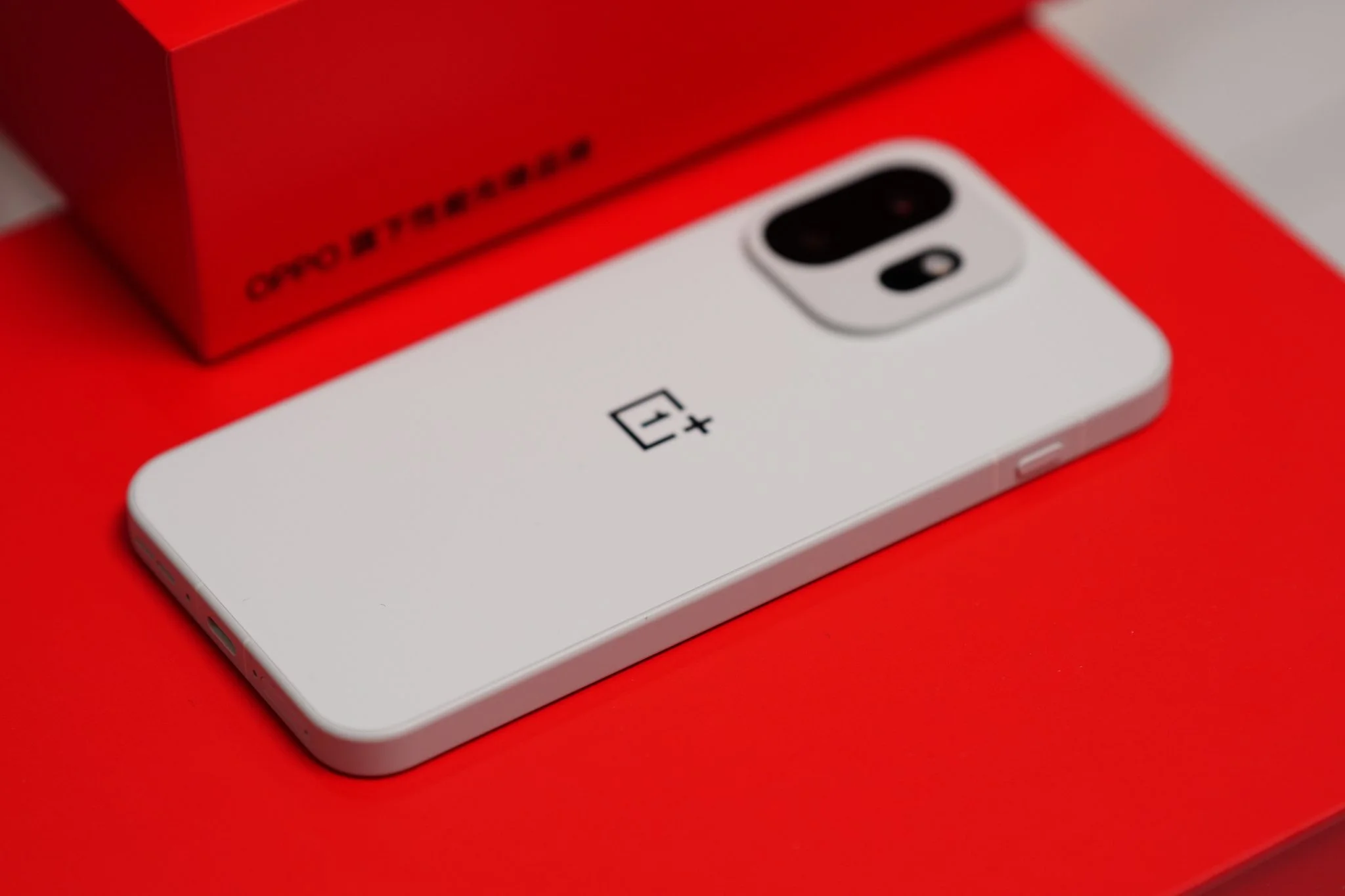 OnePlus 15T 이미지