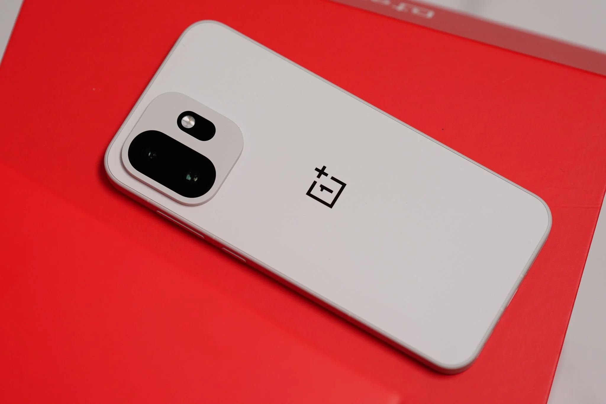 Meer OnePlus 15T-afbeeldingen