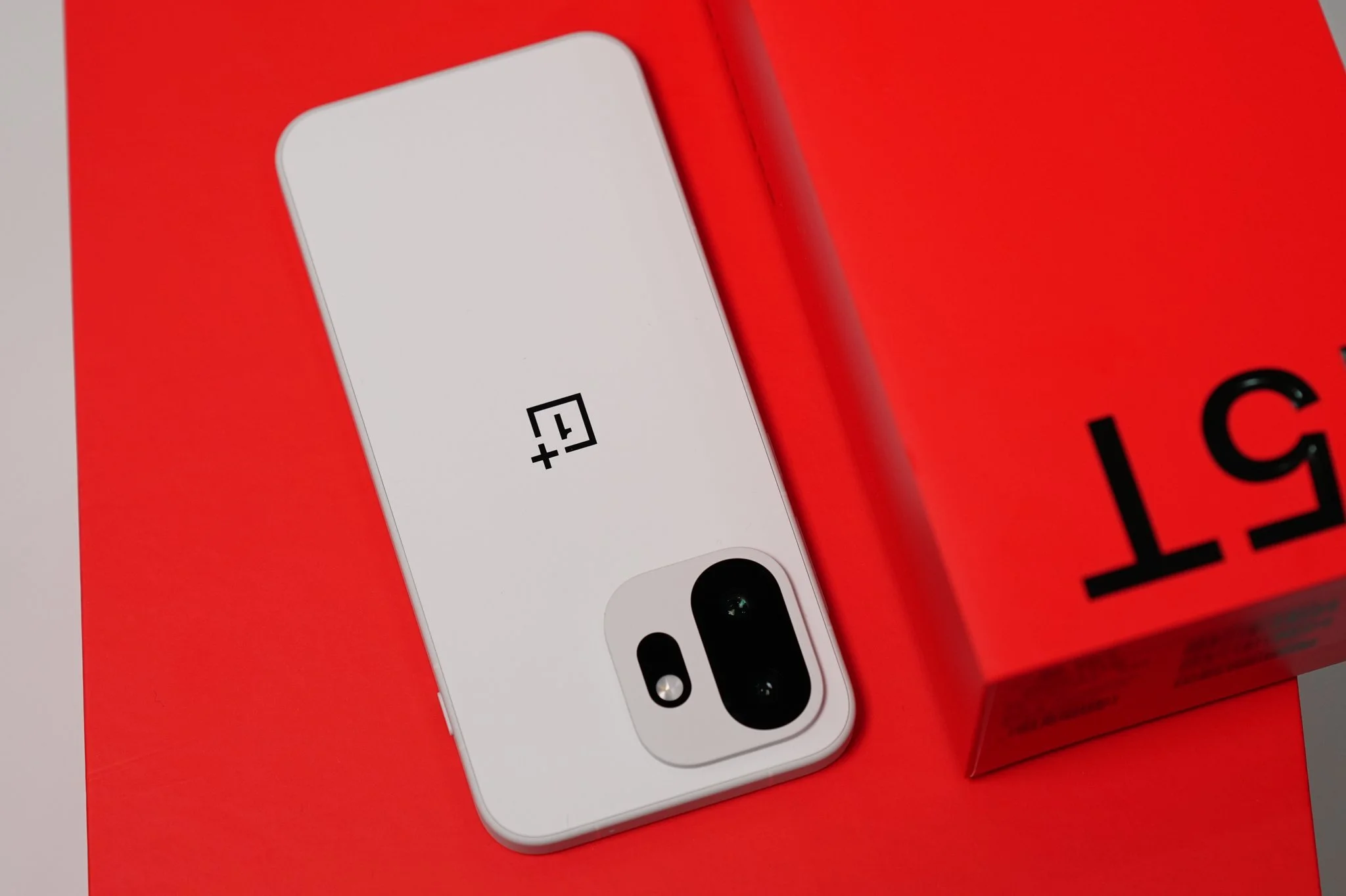 Imagens do OnePlus 15T