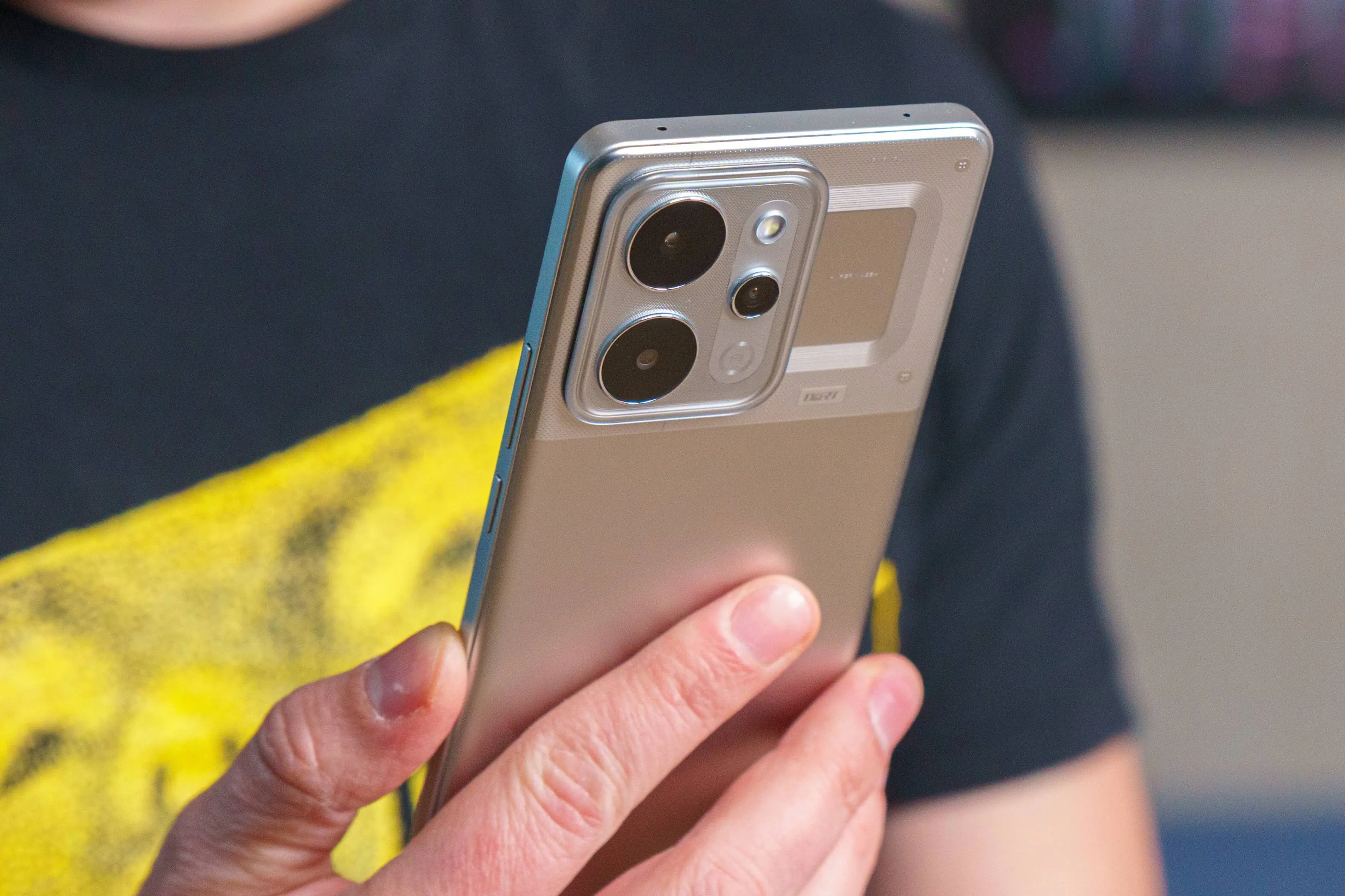 Realme P4电源 Realme P4电源