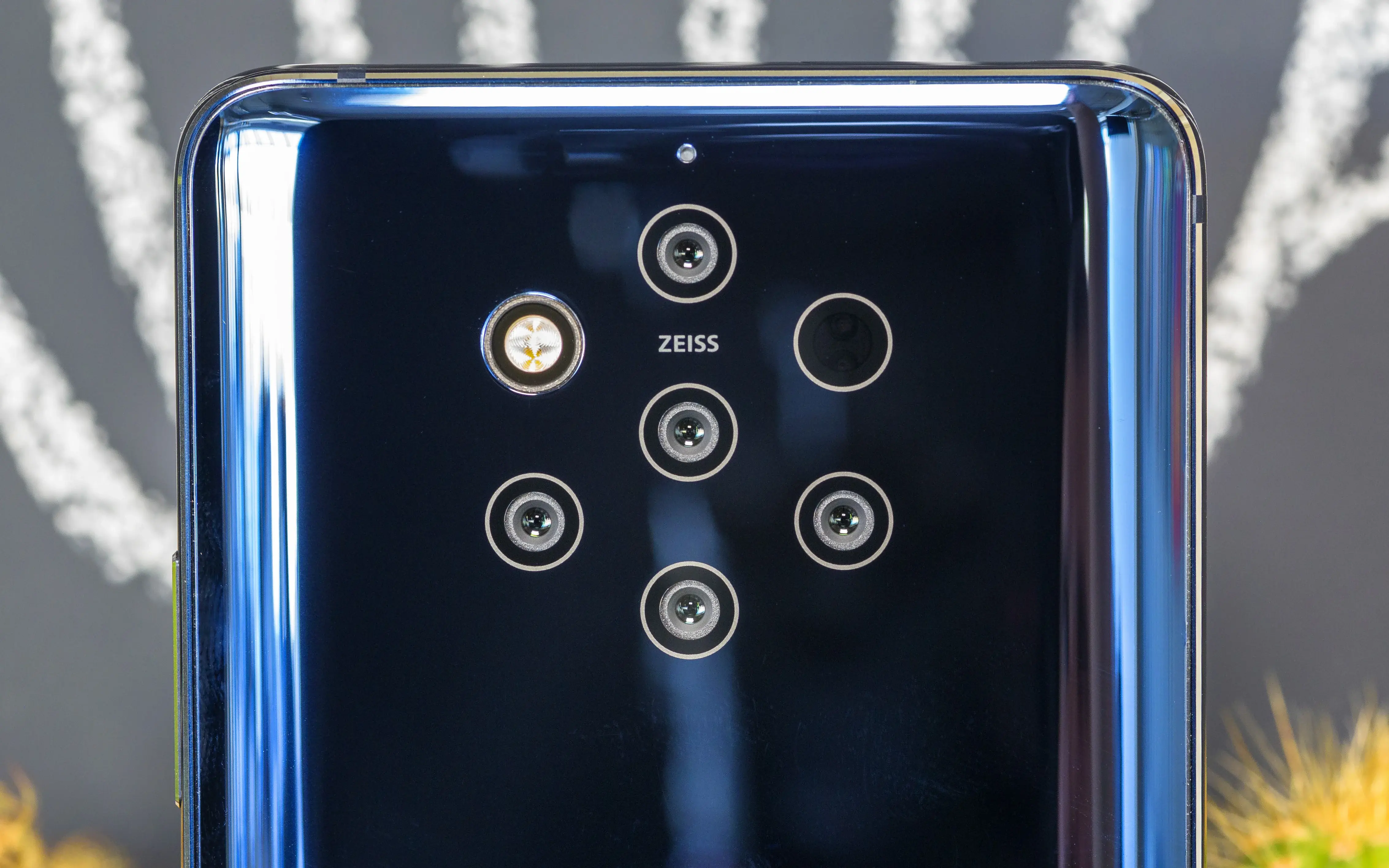 HMD ने Nokia9PureView पर प्रकाश डालते हुए वीडियो स्टोरी प्रकाशित की
