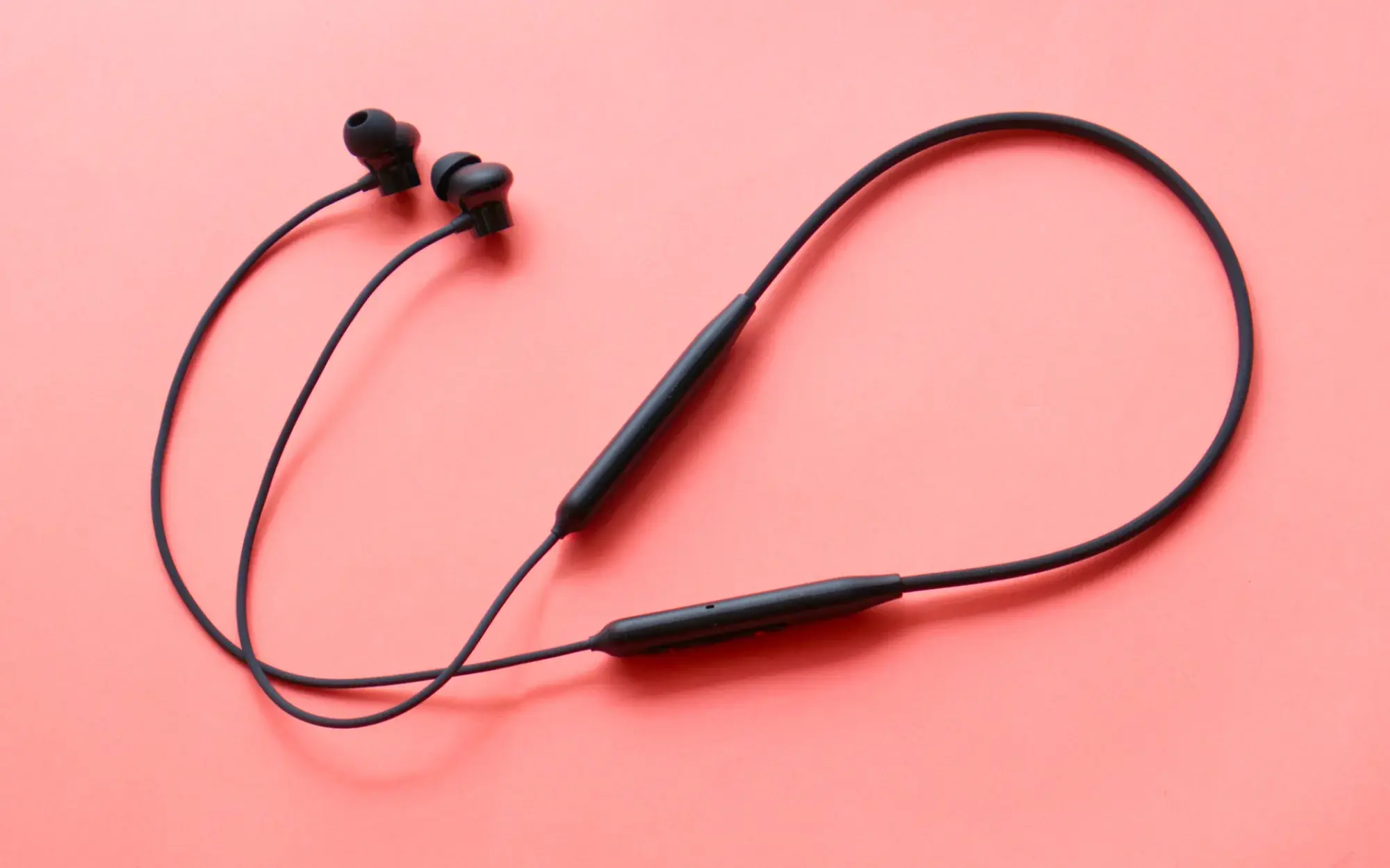 OnePlus Bullets Wireless Z2 리뷰