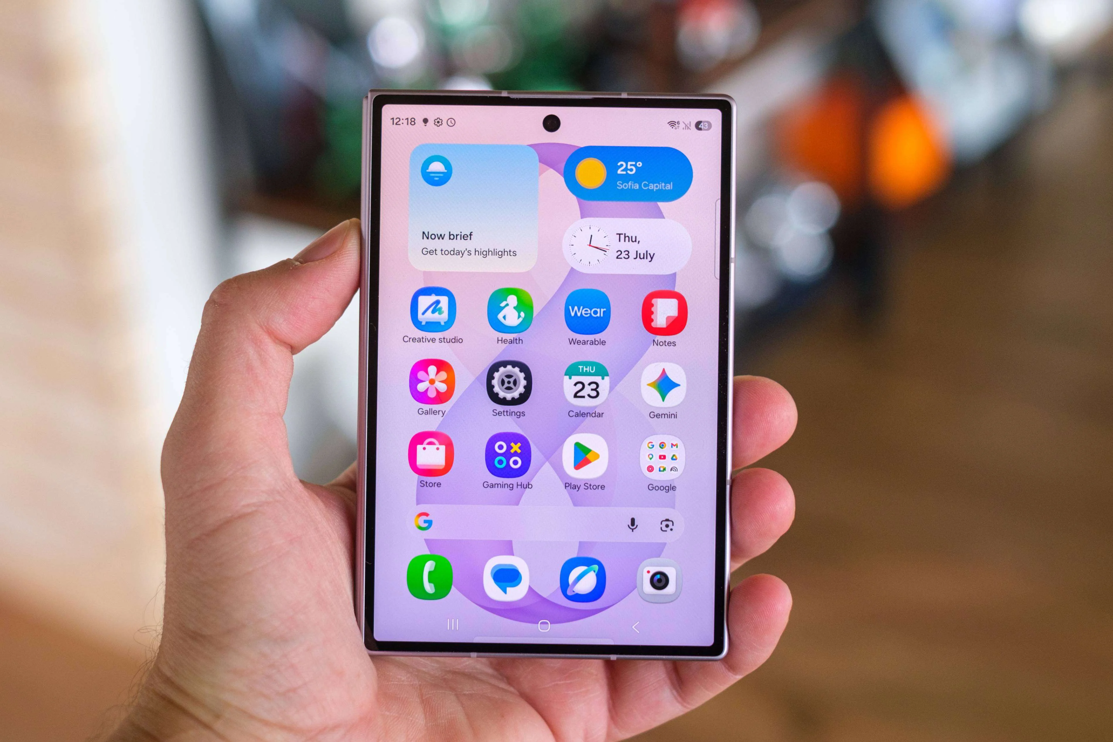 Das Galaxy Z Fold8 ist recht kompakt