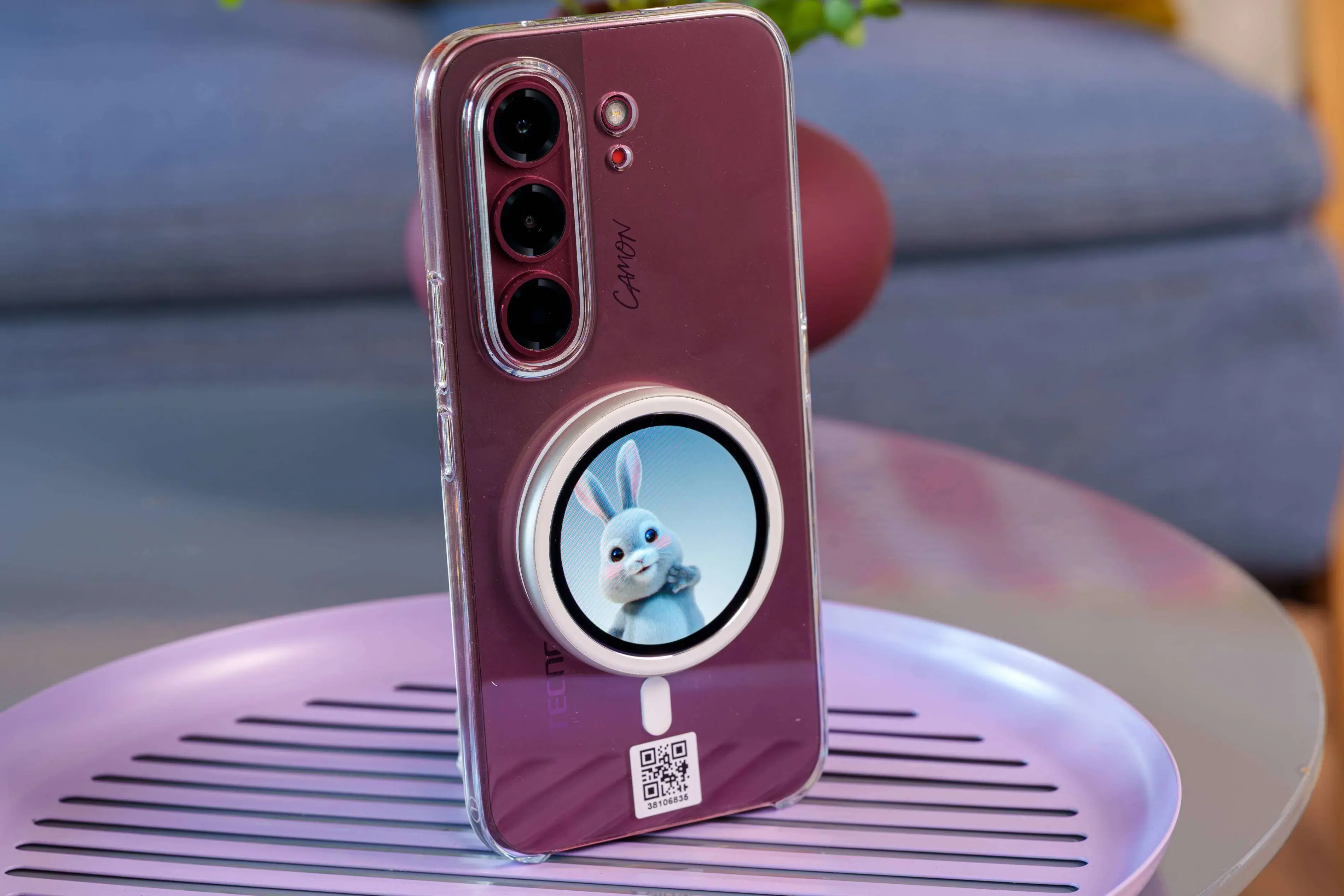 Desempacotando o Tecno MagBadge