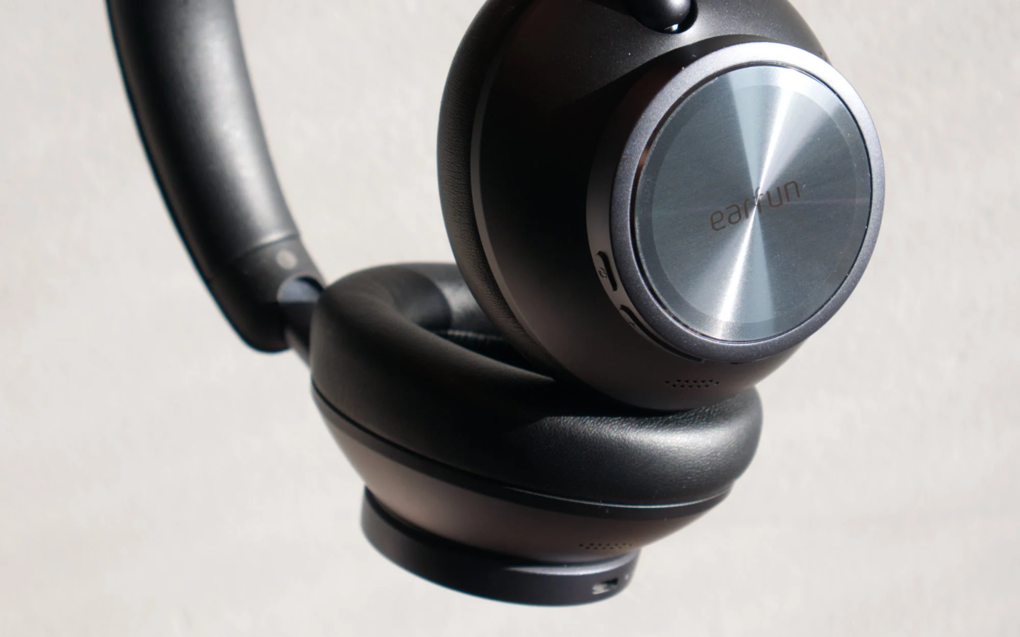 Обзор EarFun Wave Pro X: стоят ли эти наушники такой шумихи?