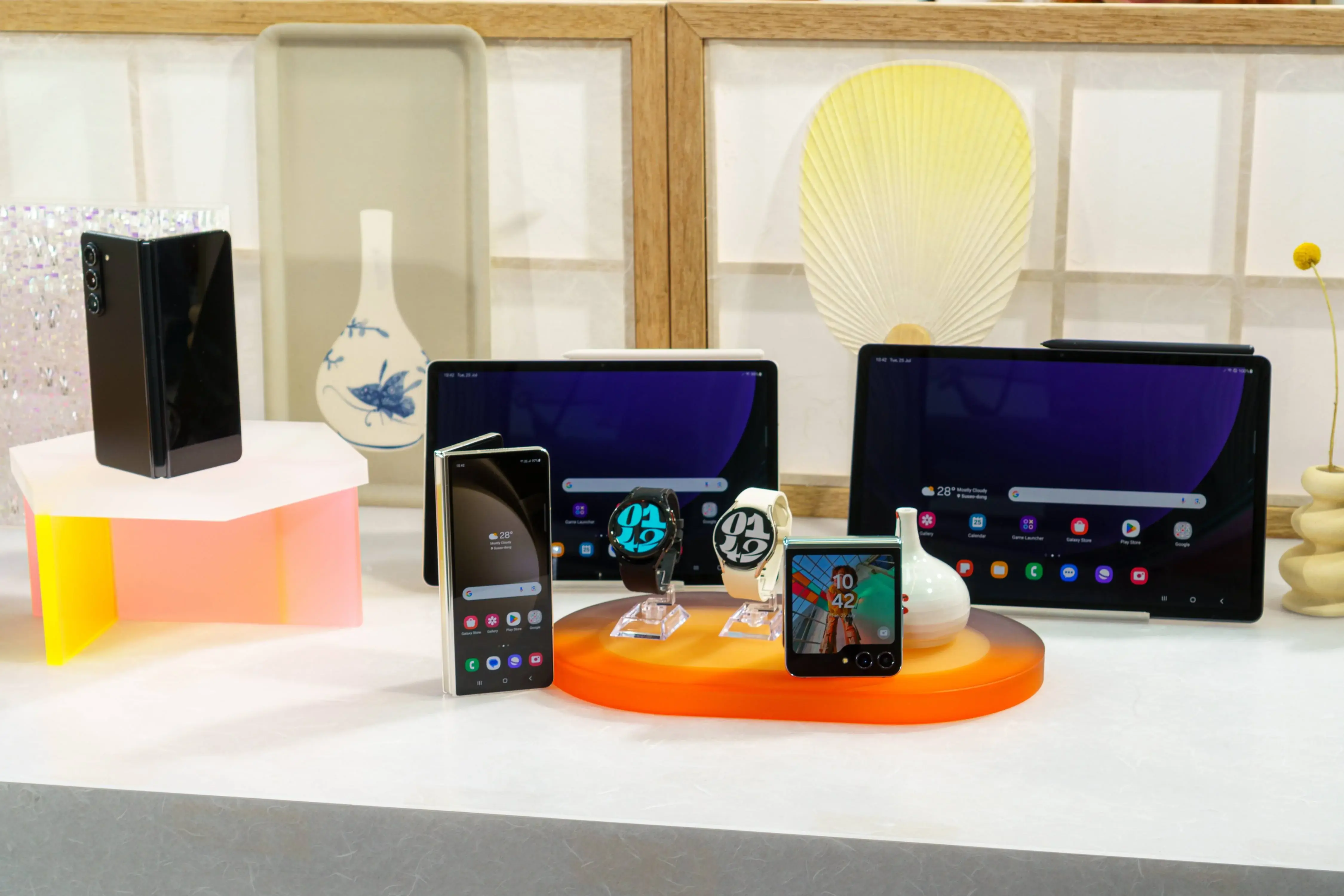 Samsung Galaxy の開梱 2023 年夏 Samsung Galaxy の開梱 2023 年夏