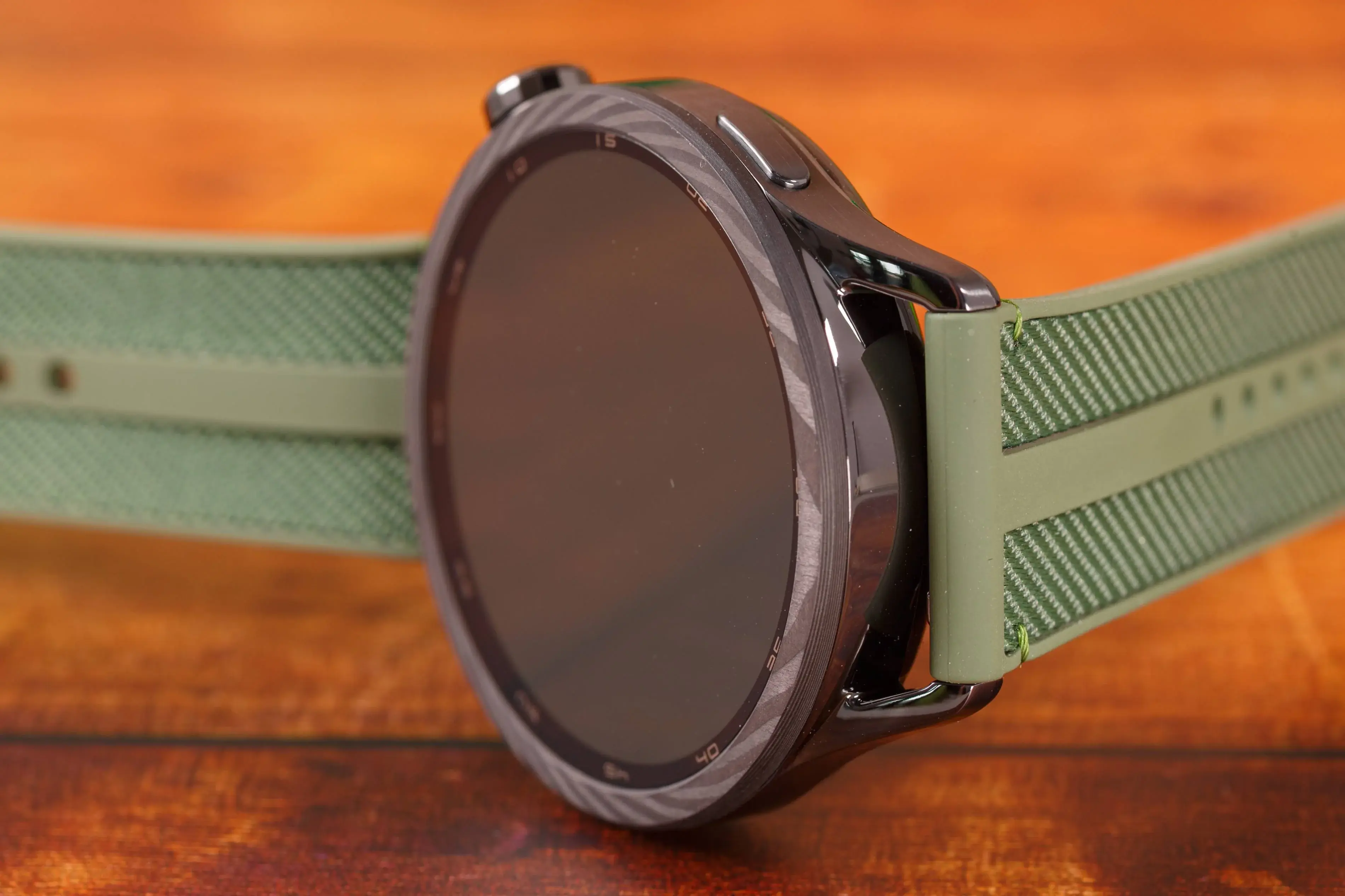 Xiaomi Watch S5 en cours d'examen
